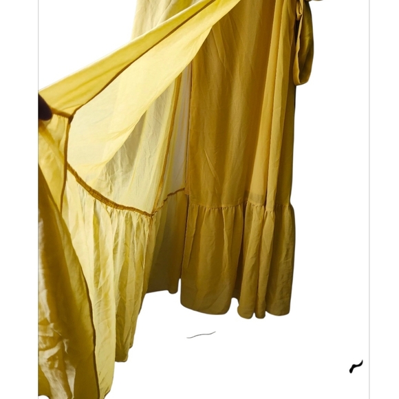 City Chic Yellow Flutter Sleeve Maxi Dress - Picture 4 of 10